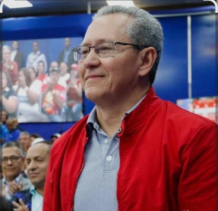 Julio León asumió el liderazgo del Ministerio de Agricultura y Tierras Productiva.